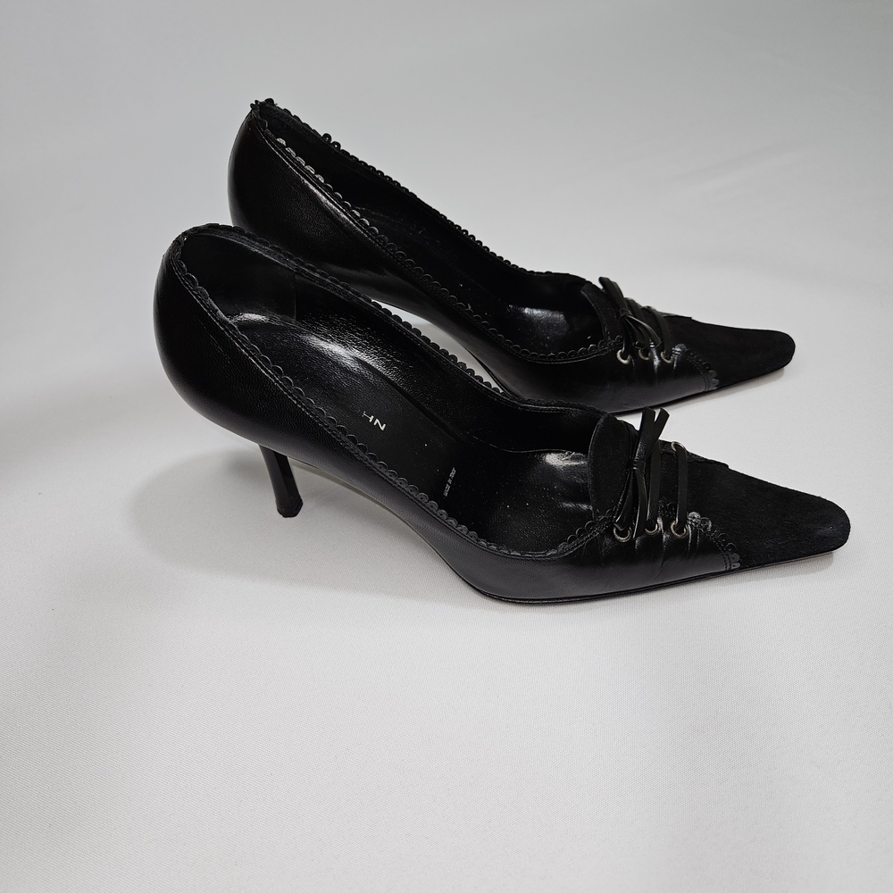 St John Black Pump with Suede Detail Pointed Toe Front Lace Up Bow Size 7.5